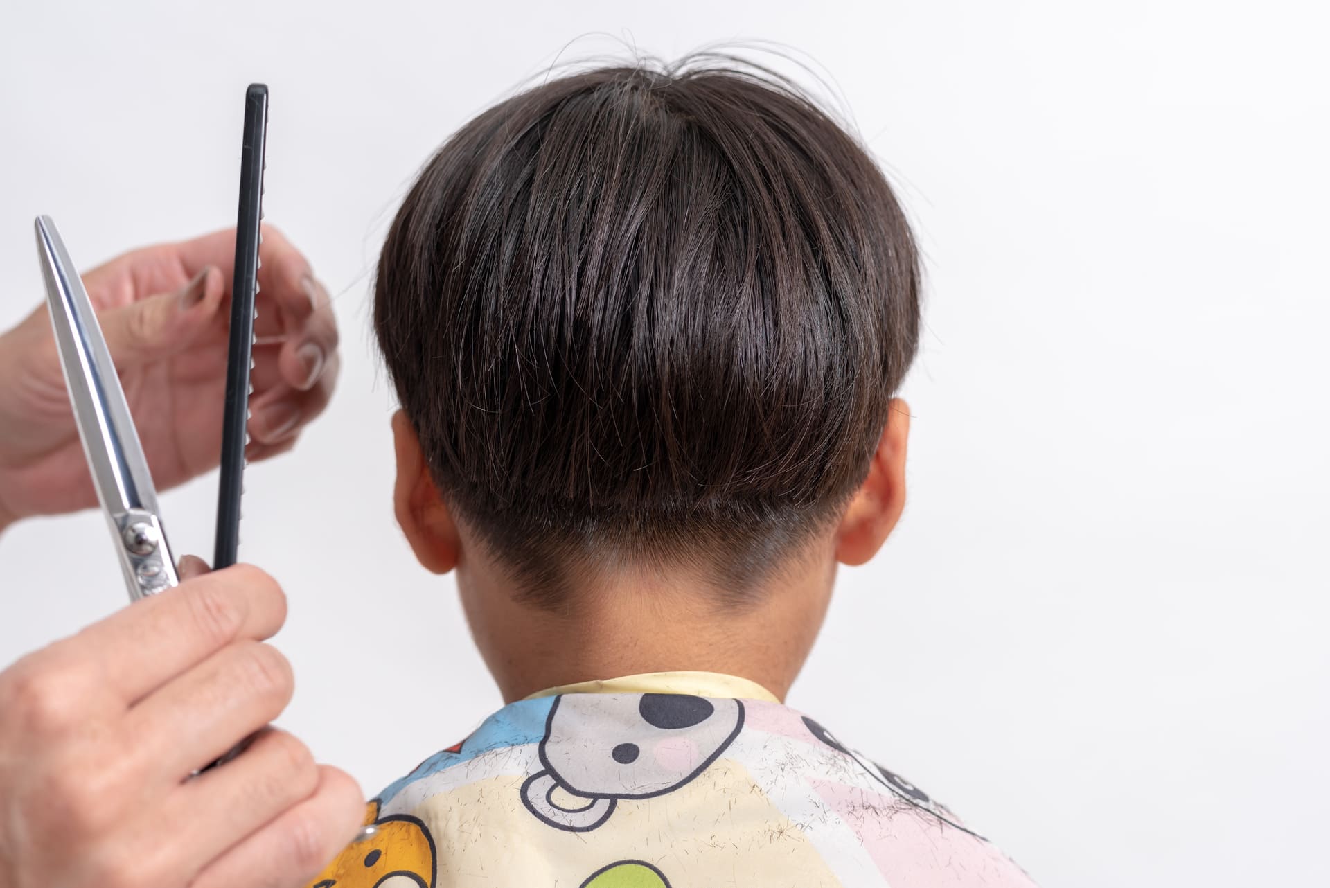 キッズカットで安心施術 | 静岡県富士宮市の美容院ならLOA Hair design